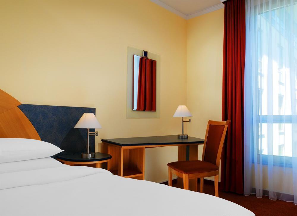 Sheraton Offenbach Hotel Zewnętrze zdjęcie